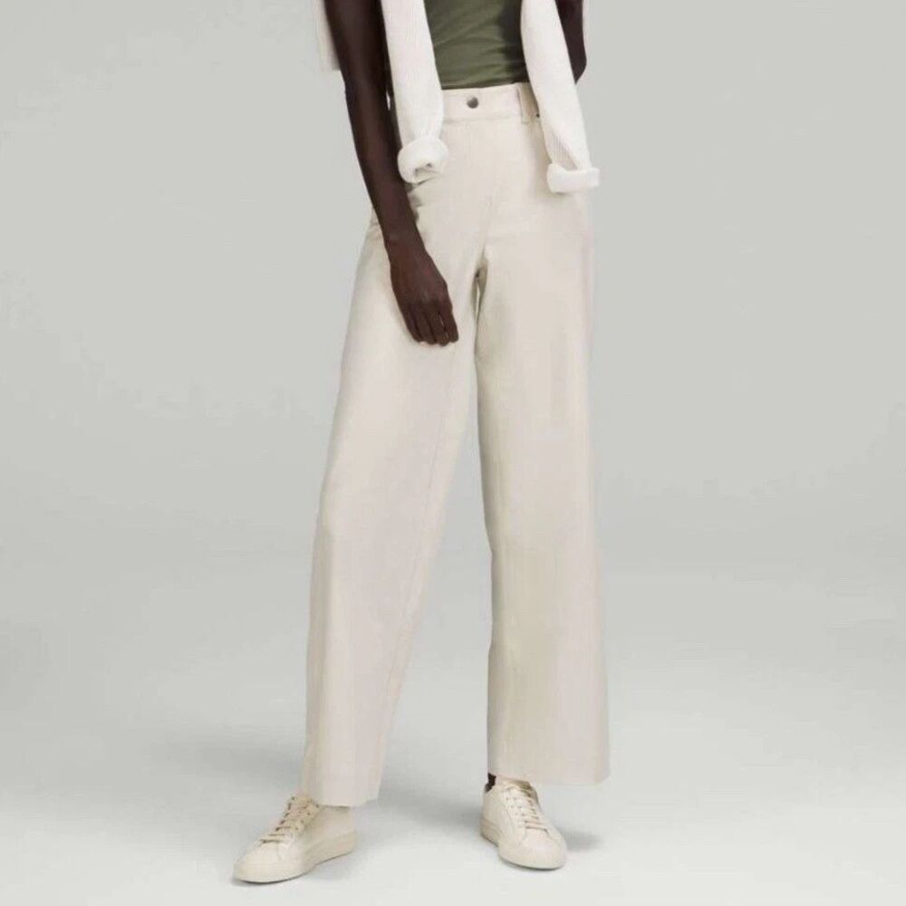 Lululemon City Sleek 5 Pocket Wide Leg Pant W5ENJS Ivory Beige Womens Size 28